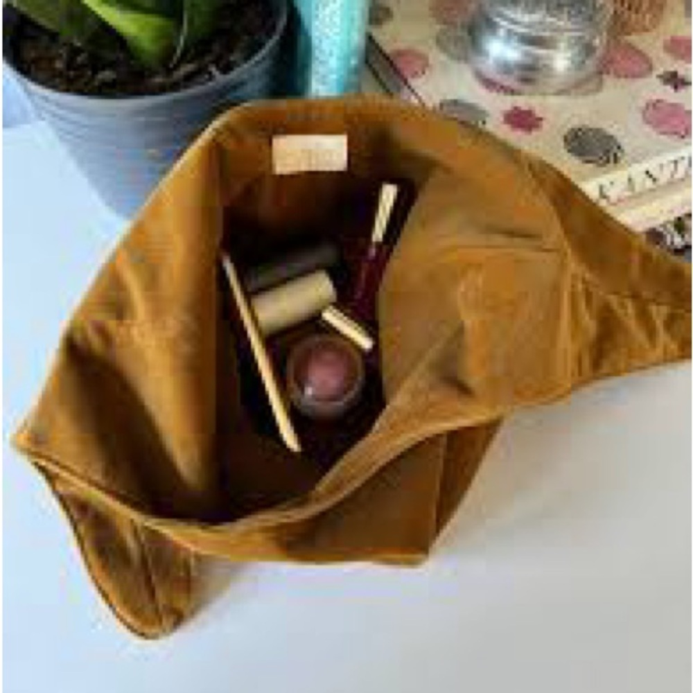 MERIT makeup bag